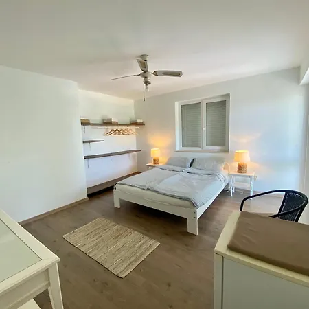 Dalmat House B&B 오레비츠