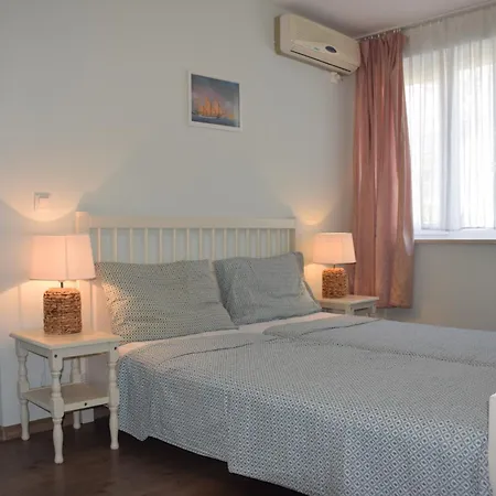 Dalmat House B&B 3*