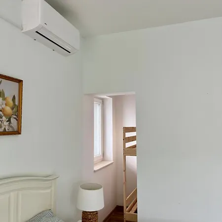 住宿加早餐酒店 Dalmat House 奥瑞比克